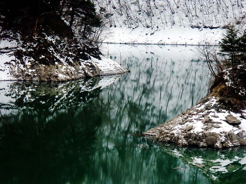 A1_AZUSA_BESTUP.JPG - 140,832BYTES