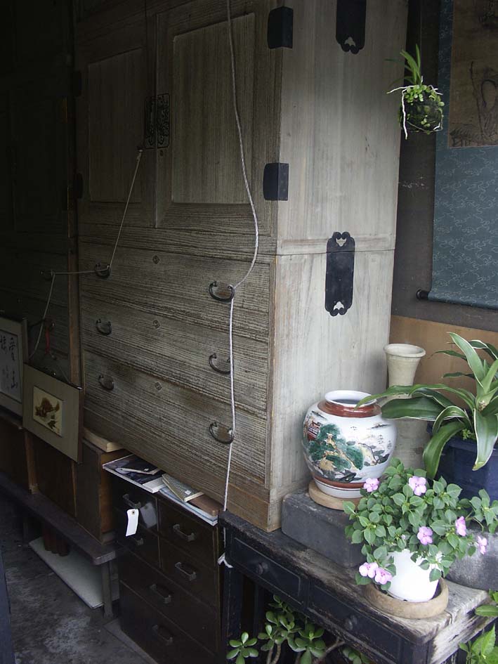 A1_KAMAKURATANSU.JPG - 109,129BYTES