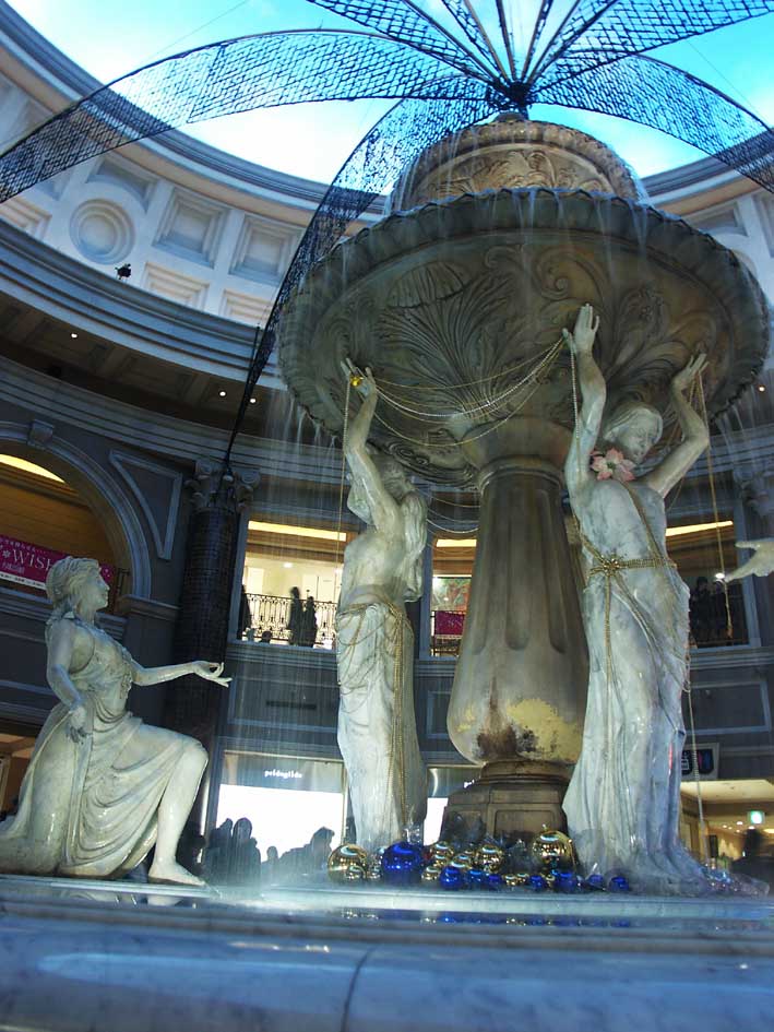 A1_ODAIBA_VINUSFORT_TB3.JPG - 126,636BYTES