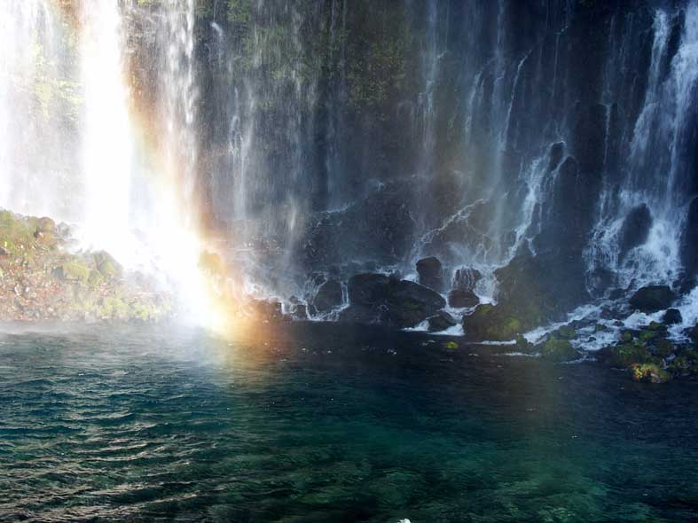 A1_SIRAITO_TAKIGREENNIJIUP.JPG - 68,868BYTES