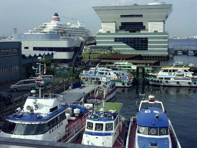 A1_YOKOHAMA_HARBAR.JPG - 123,105BYTES