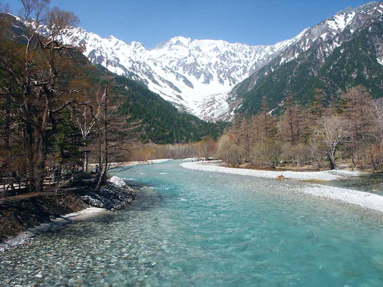 KA_GREENWATER.JPG - 109,289BYTES