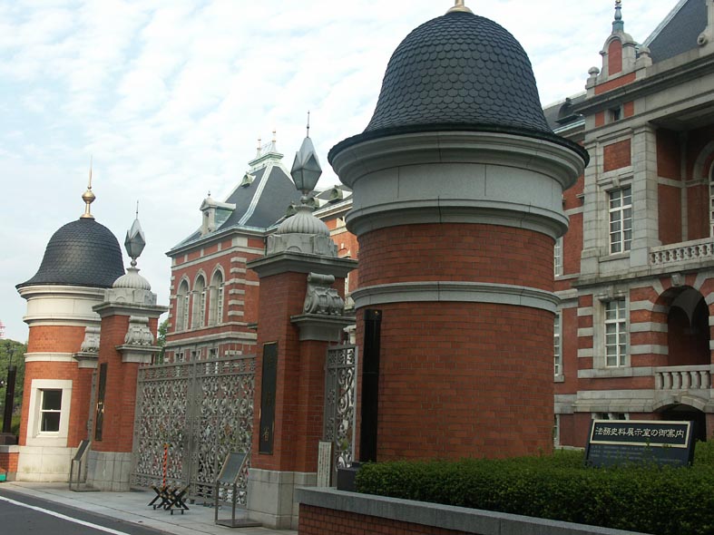 PICT0038_S.JPG - 108,140BYTES