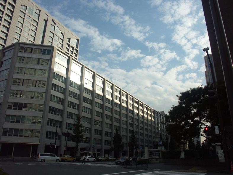 PICT0043_S.JPG - 102,679BYTES