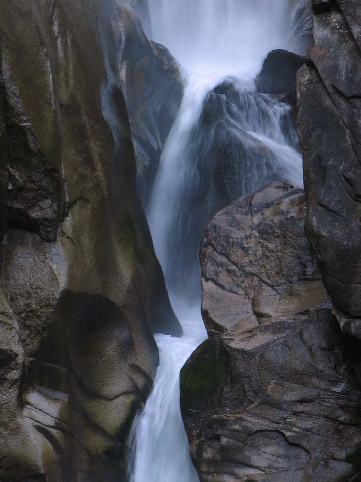 S1_SENGADAKI_M1.JPG - 92,002BYTES